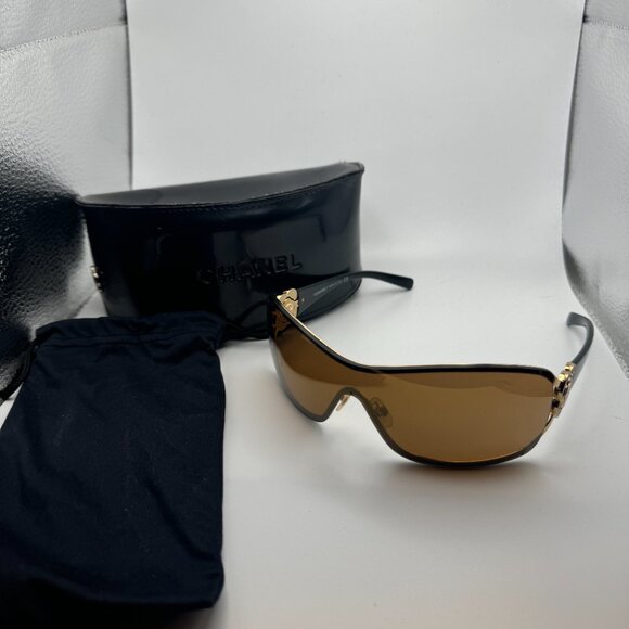 Chanel Sunglasses main image 10